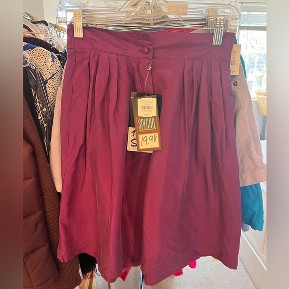 Rare Vintage 90s Silk High Waisted NWT Shorts M Purple - Picture 9 of 14